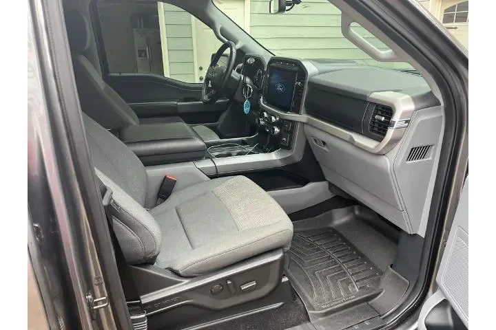 $30000 : Ford F-150 2022 4x2 XLT 4dr image 10