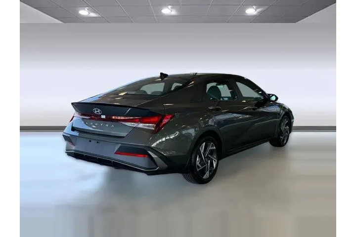 $20999 : Hyundai ELANTRA 2025 SEL Spo image 9