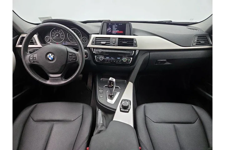 $15998 : BMW 3 Series 2017 320i 4dr S image 9