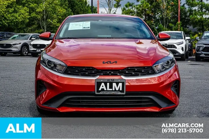 $15960 : Kia Forte 2023 LXS 4dr Sedan image 10