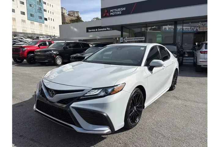 $29898 : Toyota Camry 2024 XSE 4dr Se image 2