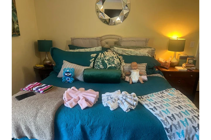 Jackelyns Cleaning Service image 2