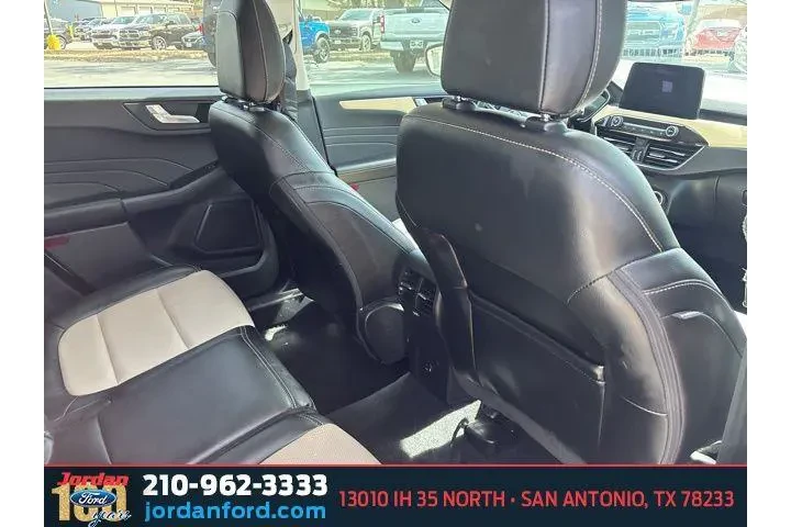 $23195 : Ford Escape 2022 AWD Titaniu image 10