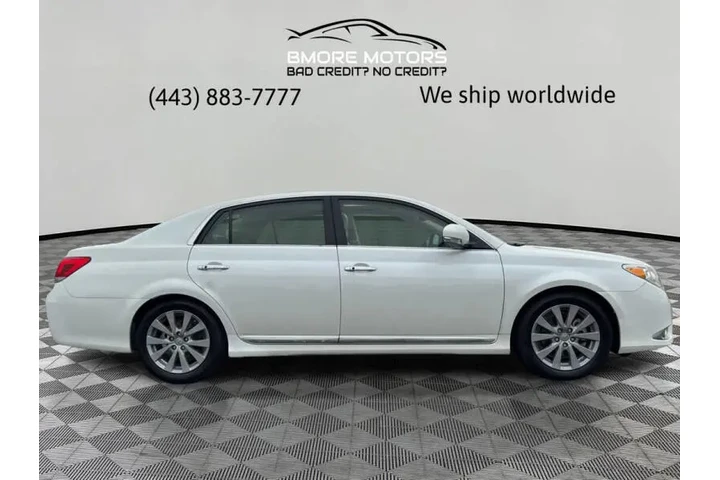 2011 Avalon image 5