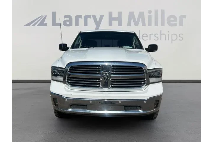 Ram 1500 2016 4x4 SLT 4dr Cr image 8