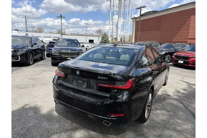 $34943 : BMW 3 Series 2023 AWD 330i x image 3
