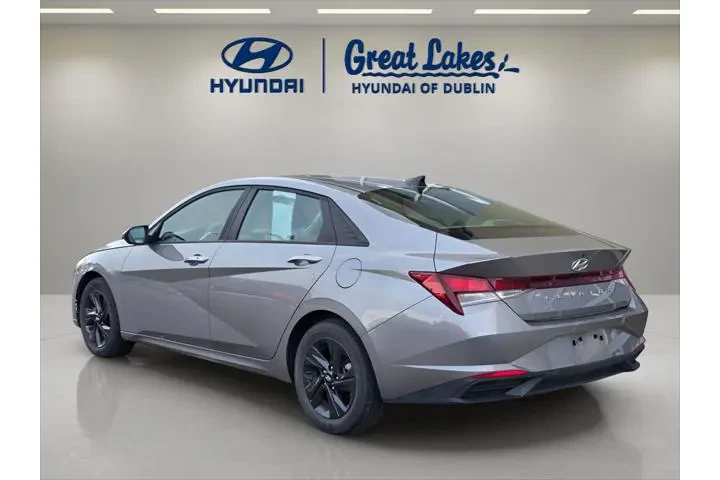 $19166 : Hyundai ELANTRA 2023 SEL 4dr image 3