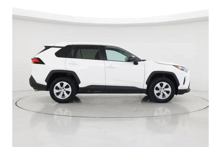 $26998 : Toyota RAV4 2024 AWD LE 4dr image 7
