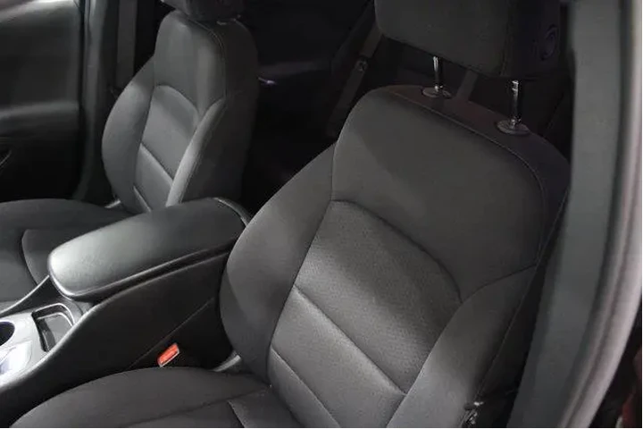 $17988 : Chevrolet Malibu 2020 RS 4dr image 6