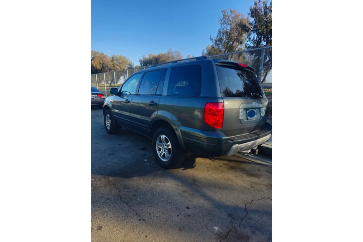 $2800 : Honda pilot image 2