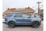 $9899 : 2018 Explorer XLT thumbnail