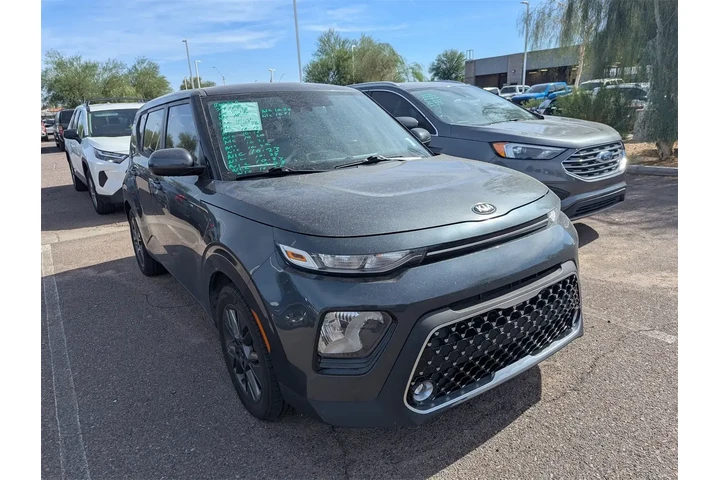 Kia Soul 2021 EX 4dr Crossov image 3