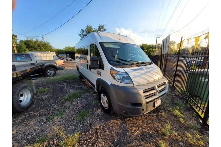 $25000 : 2015 RAM PROMASTER WINDOW VAN image 2