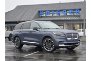 $32265 : Lincoln Aviator 2021 AWD Res thumbnail