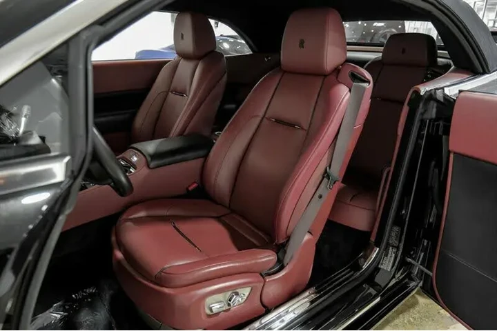 $179990 : 2016 Dawn image 5