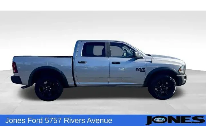 $28995 : Ram 1500 Classic 2024 4x4 SL image 3