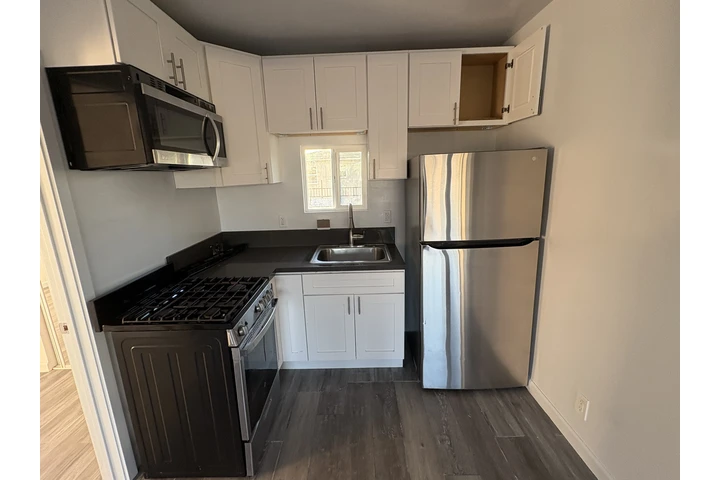 House cleaning image 8