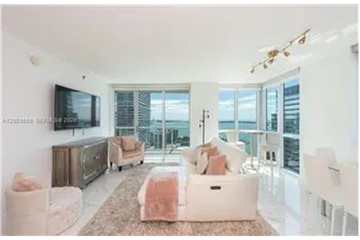 $5750 : Rental property with 2 bedro image 8