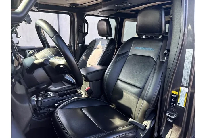 2021 Jeep Wrangler Unlimited image 6