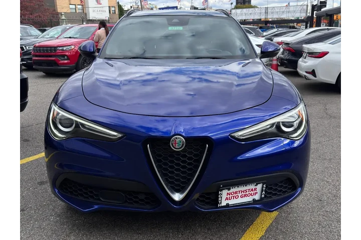$19395 : Alfa Romeo Stelvio 2022 AWD image 2
