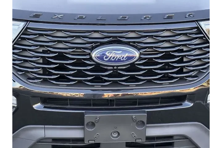 $35990 : Ford Explorer 2022 AWD ST-Li image 8