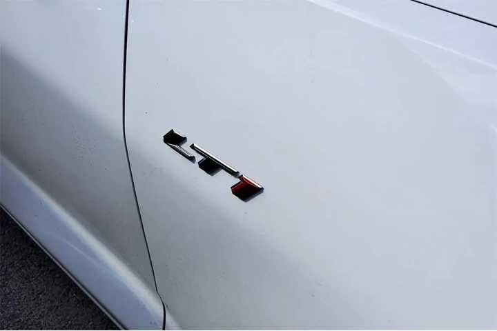 $36149 : Chevrolet Camaro 2022 LT1 2d image 5