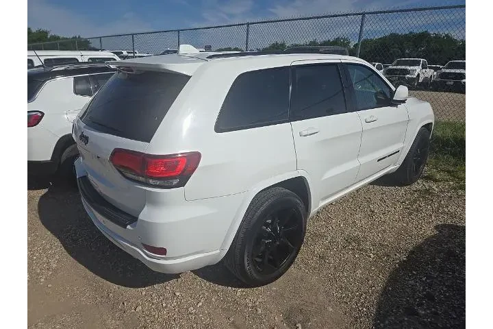 $20822 : Jeep Grand Cherokee 2020 4x2 image 4