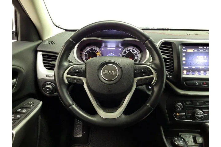 $15998 : Jeep Cherokee 2018 4x4 Trail image 10