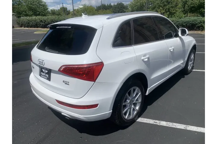 $7995 : 2011 Q5 2.0T quattro Premium image 6