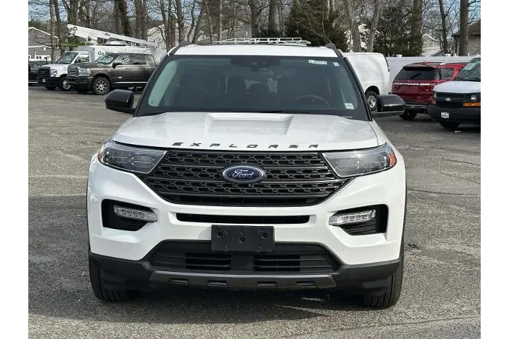 $30450 : Ford Explorer 2022 AWD XLT 4 image 2