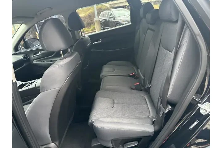 $22021 : Hyundai SANTA FE 2022 SEL 4d image 7