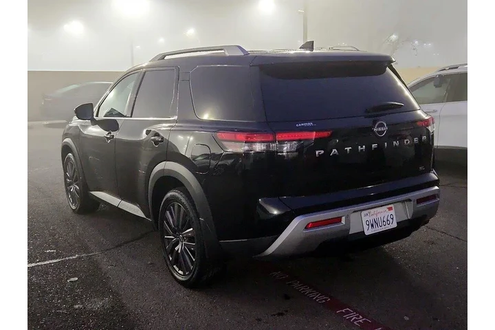 $29998 : Nissan Pathfinder 2022 SL 4d image 7