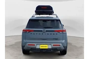 $36288 : Nissan Pathfinder 2023 AWD P thumbnail