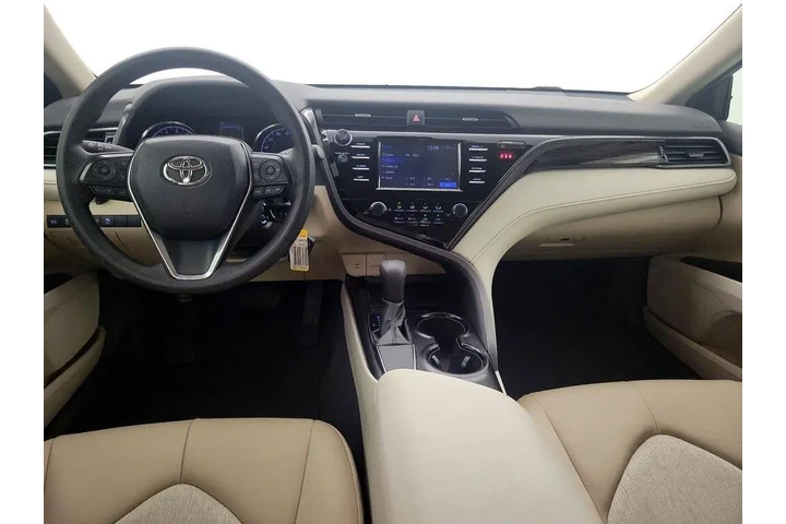 $23998 : Toyota Camry 2019 LE 4dr Sed image 9