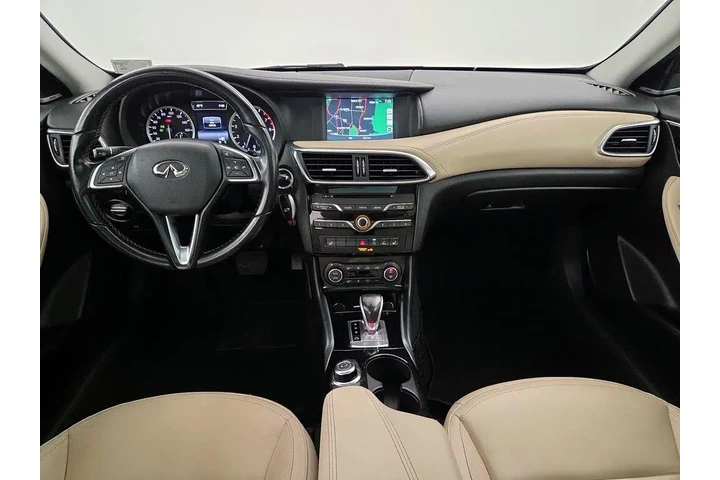 $15998 : INFINITI QX30 2017 Premium 4 image 9