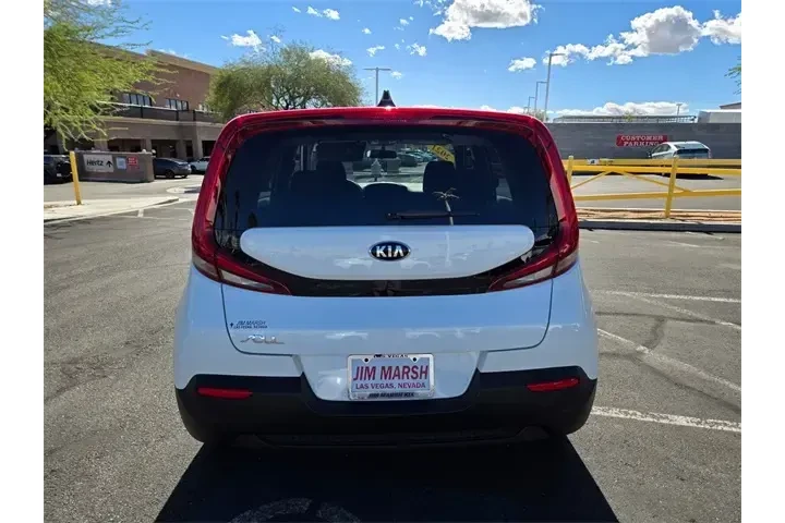 $14450 : Kia Soul 2021 LX 4dr Crossov image 5