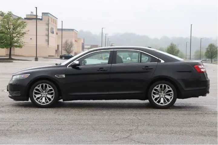 $11950 : Ford Taurus 2015 Limited 4dr image 5
