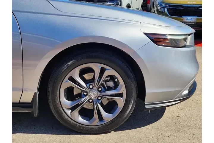 $24538 : Honda Accord 2023 EX 4dr Sed image 8