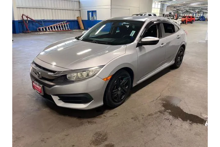 $16351 : Honda Civic 2016 LX 4dr Seda image 7