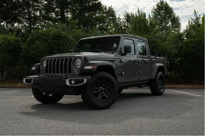 $27500 : Jeep Gladiator 2023 4x4 Spor image 1