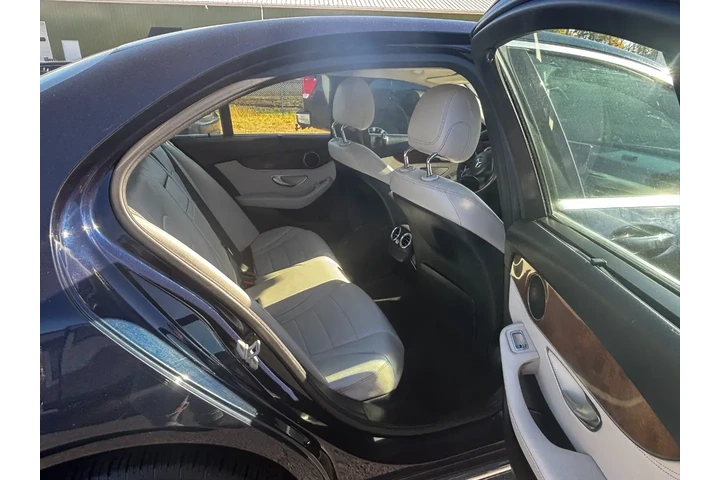 $11995 : 2015 Mercedes-Benz C-Class image 7