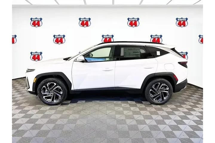 $30700 : Hyundai TUCSON Plug-in Hybri image 5