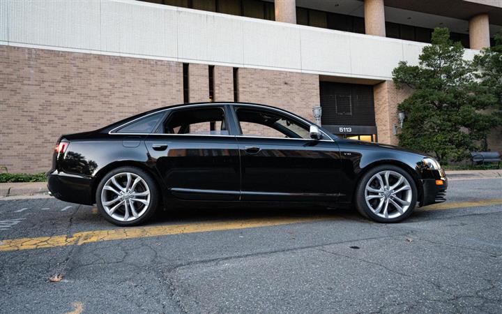 $18000 : 2009 AUDI S6 image 3