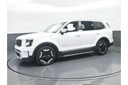 $29991 : Kia Telluride 2024 S 4dr SUV thumbnail