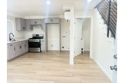 $2650 : 631 E 83rd St 90001 thumbnail