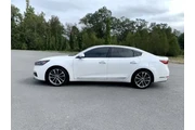 $23900 : 2019 Cadenza Luxury thumbnail