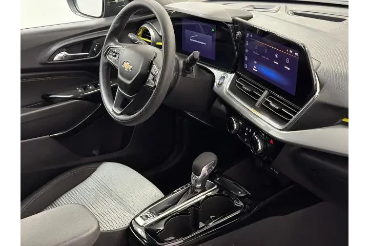 $21500 : Chevrolet Trax 2024 LT 4dr C image 9