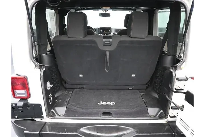 $17483 : Jeep Wrangler 2017 4x4 Sahar image 6