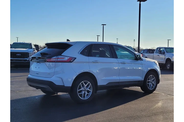 $22590 : Ford Edge 2023 AWD SEL 4dr C image 4