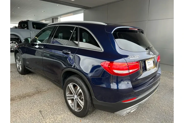 $15985 : Mercedes-Benz GLC 2017 GLC 3 image 6